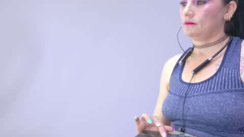 Snapshot of scarlet_hiit chatting on June 4, 2026, 4:18 am scarlet_hiit online show from June 4, 2026, 4:18 am