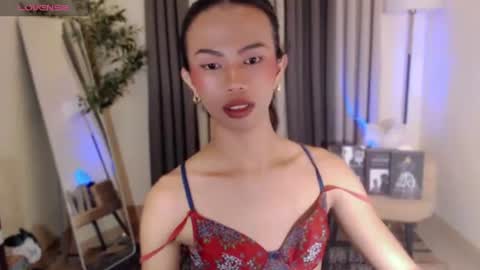 Scarlet online show from June 18, 2026, 11:03 am