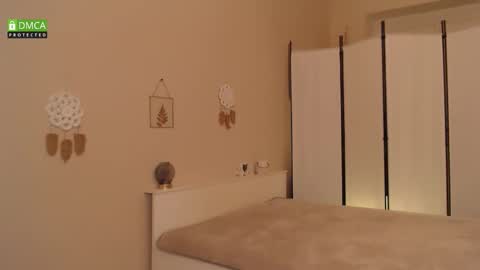 Snapshot of scarlet_sweety chatting on March 2, 2026, 7:43 pm scarlet_sweety online show from March 2, 2026, 7:43 pm