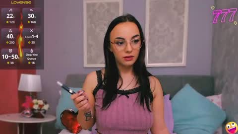 Scarlet online show from March 18, 2026, 6:11 pm