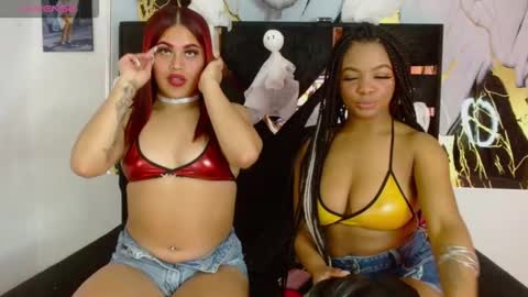 Snapshot of scarletandroxanecs chatting on October 16, 2025, 12:28 pm scarlet and roxane online show from October 16, 2025, 12:28 pm