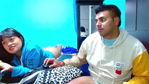 ScarletandRyan28 online show from January 27, 2025, 12:58 pm