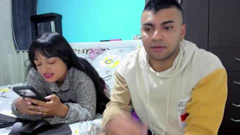 ScarletandRyan28 online show from November 22, 2025, 10:03 am