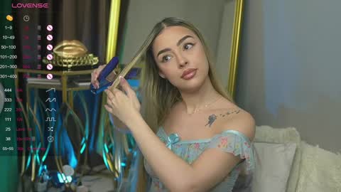 Scarlet online show from January 30, 2025, 10:41 pm