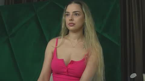 Scarlet online show from September 30, 2025, 10:15 pm