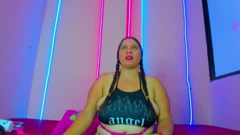 Snapshot of scarleth_blonde chatting on December 21, 2024, 7:38 pm SCARLETH online show from December 21, 2024, 7:38 pm