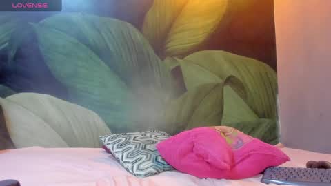 Snapshot of scarleth_blonde chatting on February 5, 2025, 2:51 am SCARLETH online show from February 5, 2025, 2:51 am