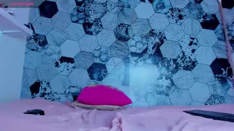 Snapshot of scarleth_blonde chatting on February 8, 2025, 10:40 pm SCARLETH online show from February 8, 2025, 10:40 pm