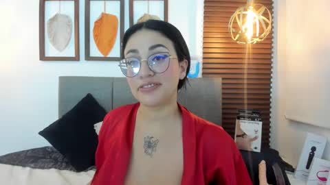 scarleth online show from December 27, 2024, 8:24 am