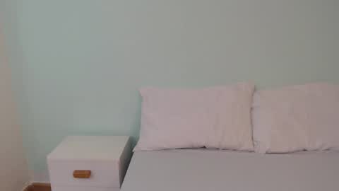 scarlet  online show from March 22, 2026, 11:24 am