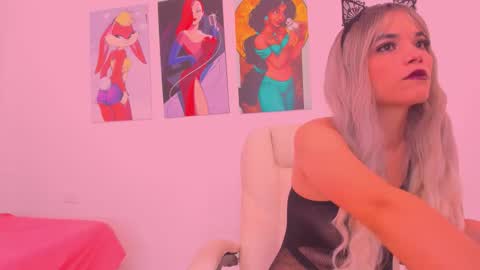 Scarletliz online show from October 20, 2025, 12:38 pm