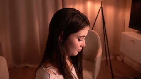 Scarlet online show from December 13, 2024, 10:34 pm