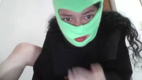 Snapshot of scarletmuse01 chatting on November 9, 2025, 12:58 pm Scarlet online show from November 9, 2025, 12:58 pm