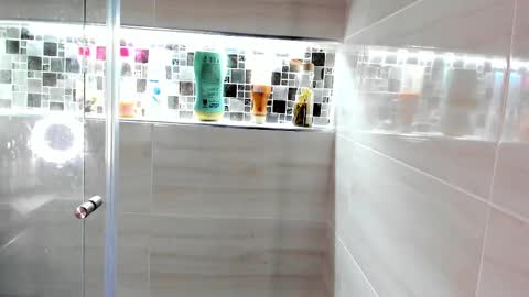 scarletrosee27 online show from January 30, 2025, 11:45 pm