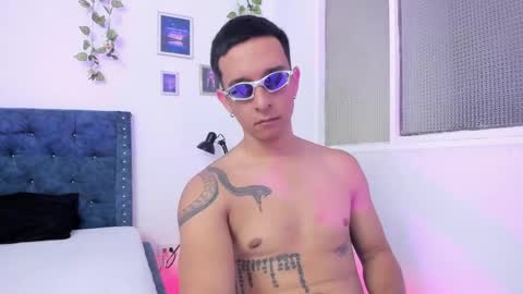 Snapshot of scarlett_777_dante chatting on June 1, 2026, 2:19 pm Scarlett y Dante online show from June 1, 2026, 2:19 pm