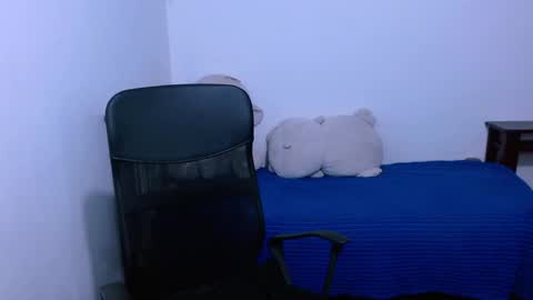 scarlett__6 online show from October 16, 2025, 1:01 pm