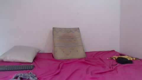 Scarlett online show from May 25, 2026, 7:42 pm
