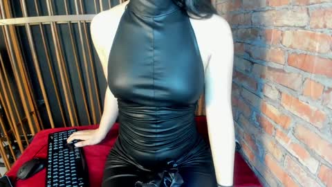 SCARLETT FOX  online show from December 30, 2024, 11:26 am