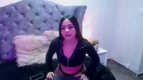 scarlett__love_ online show from September 16, 2025, 1:12 pm