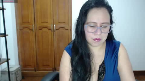 Snapshot of scarlett_af chatting on May 21, 2026, 4:41 am Dayana online show from May 21, 2026, 4:41 am