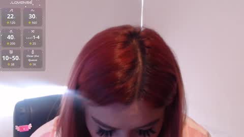 Scarlett Anaiz online show from October 24, 2025, 8:27 pm