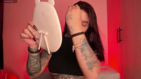 SCARLETT COLLINS online show from November 24, 2025, 3:50 am