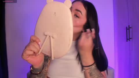 SCARLETT COLLINS online show from April 7, 2026, 5:08 am