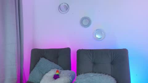 Snapshot of scarlett_mgc chatting on January 10, 2025, 3:39 am Scar Jacob online show from January 10, 2025, 3:39 am