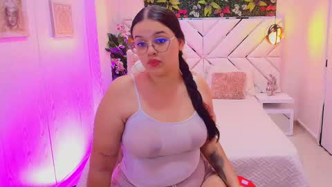 Snapshot of scarlett_montoya chatting on October 16, 2025, 11:22 am scarlett montoya online show from October 16, 2025, 11:22 am