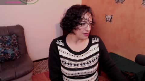 Snapshot of scarlett_sax chatting on February 6, 2025, 2:22 am Scarlett sax online show from February 6, 2025, 2:22 am