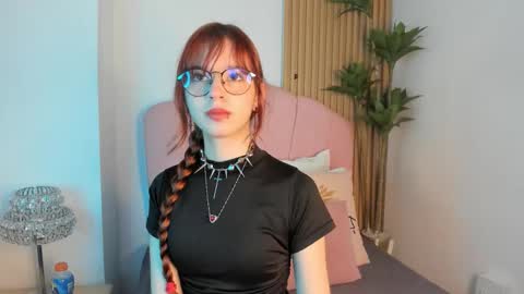 scarlett smith 3 online show from January 10, 2026, 2:35 am