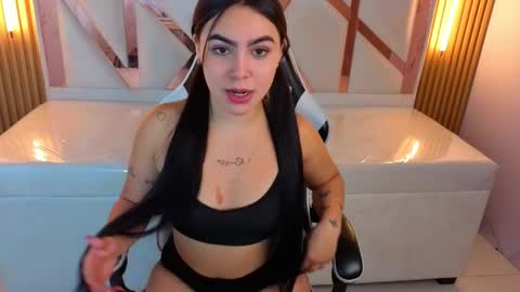 Scarlett online show from September 24, 2025, 12:52 pm