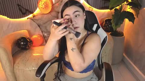 Scarlett online show from October 16, 2025, 12:39 pm