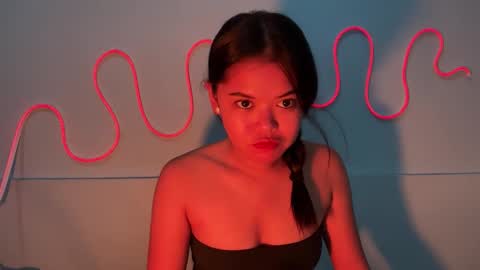 Snapshot of scarlett_snow0 chatting on September 24, 2025, 4:43 pm Scarlett online show from September 24, 2025, 4:43 pm