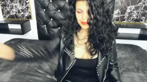 Scarlett online show from December 10, 2024, 5:55 pm