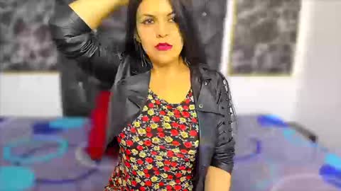 Scarlett online show from October 24, 2025, 4:25 pm