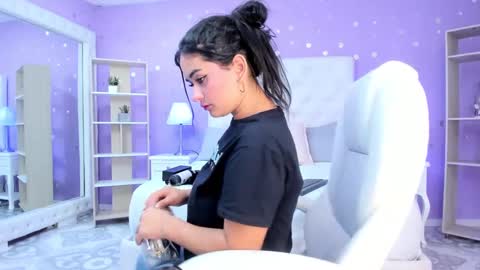 Snapshot of scarlette_15 chatting on September 18, 2025, 3:41 am Scarlette online show from September 18, 2025, 3:41 am