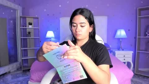 Snapshot of scarlette_15 chatting on September 24, 2025, 3:21 am Scarlette online show from September 24, 2025, 3:21 am