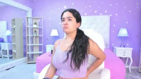 Snapshot of scarlette_15 chatting on October 23, 2025, 3:17 am Scarlette online show from October 23, 2025, 3:17 am