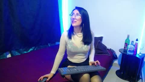 Scarlette online show from March 1, 2025, 8:45 am