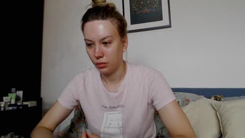 Scarlett online show from February 20, 2026, 9:10 am