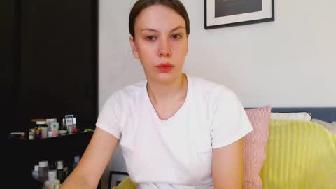 Snapshot of scarlettford chatting on June 2, 2026, 11:23 am Scarlett online show from June 2, 2026, 11:23 am