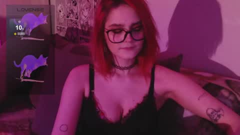 Scarlett online show from April 8, 2026, 9:48 pm