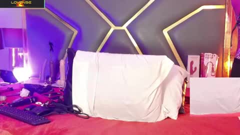 Scarlett Hot online show from May 11, 2026, 2:45 pm