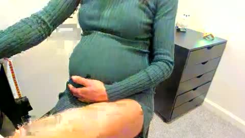 scarlettjennerr online show from April 23, 2026, 12:23 am