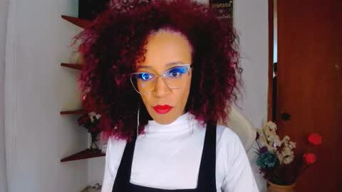 Snapshot of scarlettmalbec chatting on September 30, 2025, 9:42 pm Scarlett online show from September 30, 2025, 9:42 pm