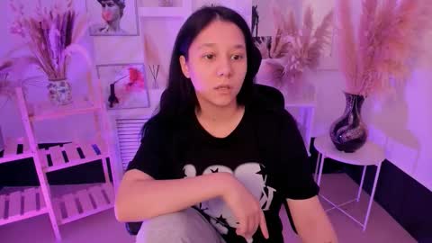 scarlettmurr online show from September 14, 2025, 7:07 am