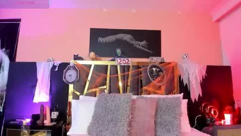 scarlettorres online show from October 30, 2025, 6:30 pm