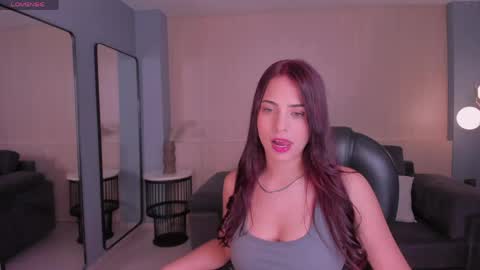 Snapshot of scarlettrosex1 chatting on May 7, 2026, 3:23 am Scarlett Rose online show from May 7, 2026, 3:23 am