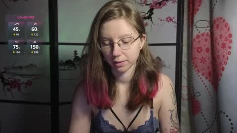 Scarlett online show from October 17, 2025, 12:19 pm